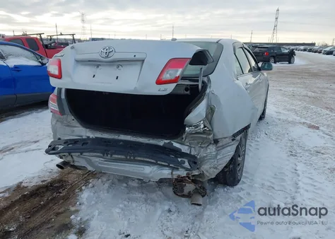 2010 Toyota Camry Le V6 z USA, uszkodzony, nr VIN 4T1BK3EK4AU105760